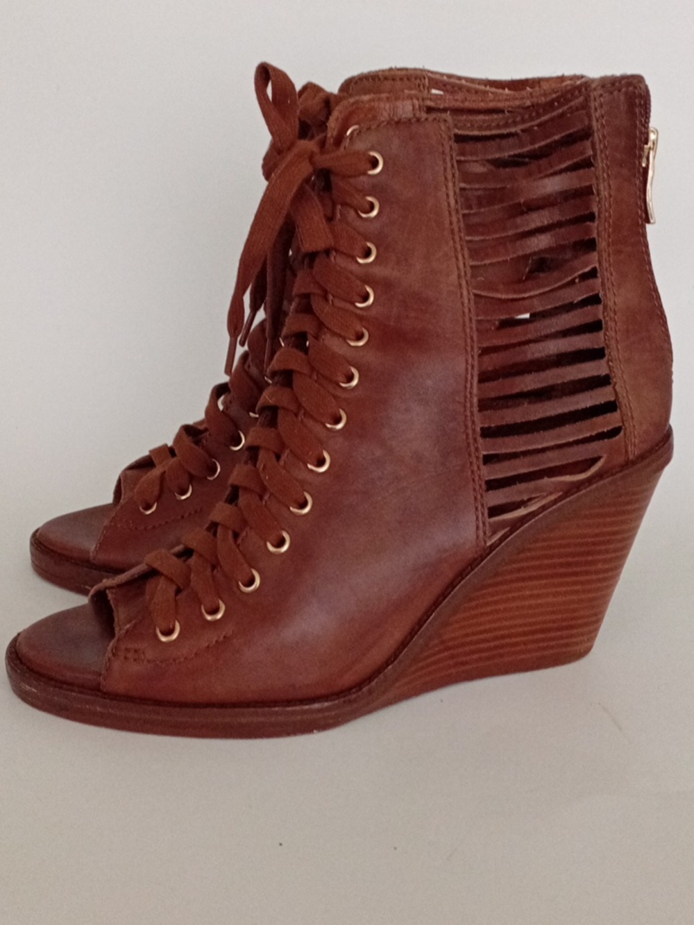 BCBGeneration Leather Lace Up  Open Toe Wedge Heel Zipper Brown Sandals Size 9.5